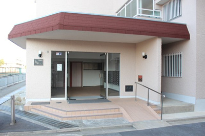 【エントランス】 | 日商岩井箕面ハイツB棟