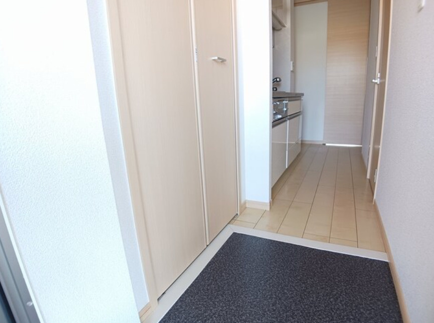 アクロポリスⅤの玄関