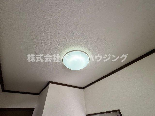 【設備】 | 荒井町東本町貸家 | 照明器具