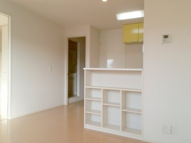 ロイヤルラパンの居間・リビング