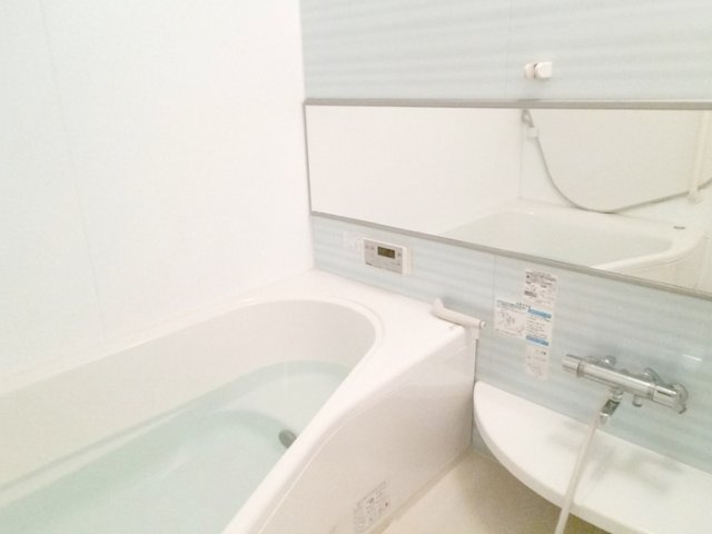 ロイヤルラパンの浴室