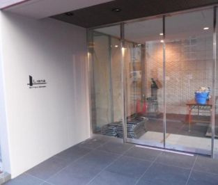 【エントランス】 | 建物の内部です