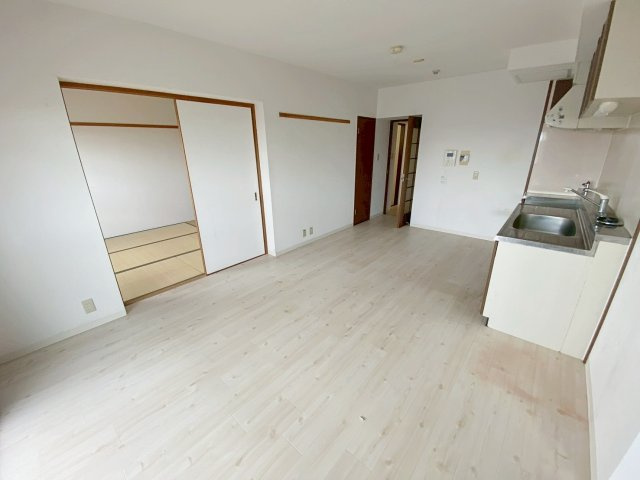 グレース本館の居間・リビング