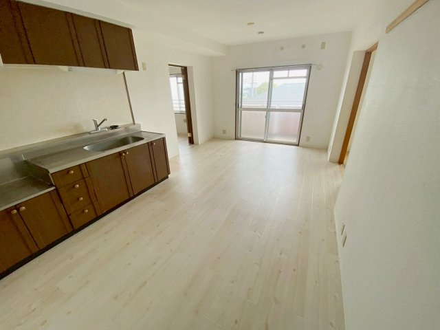 グレース本館の居間・リビング