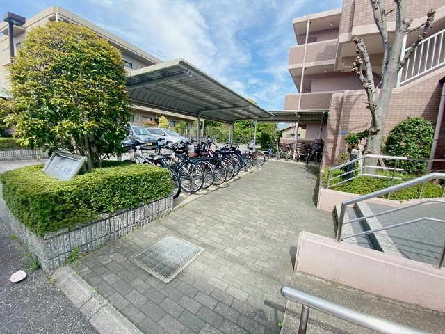 グレース本館のエントランス