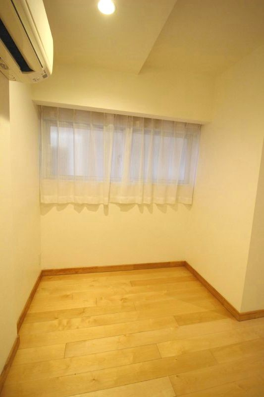 マンション第2多摩川苑の洋室