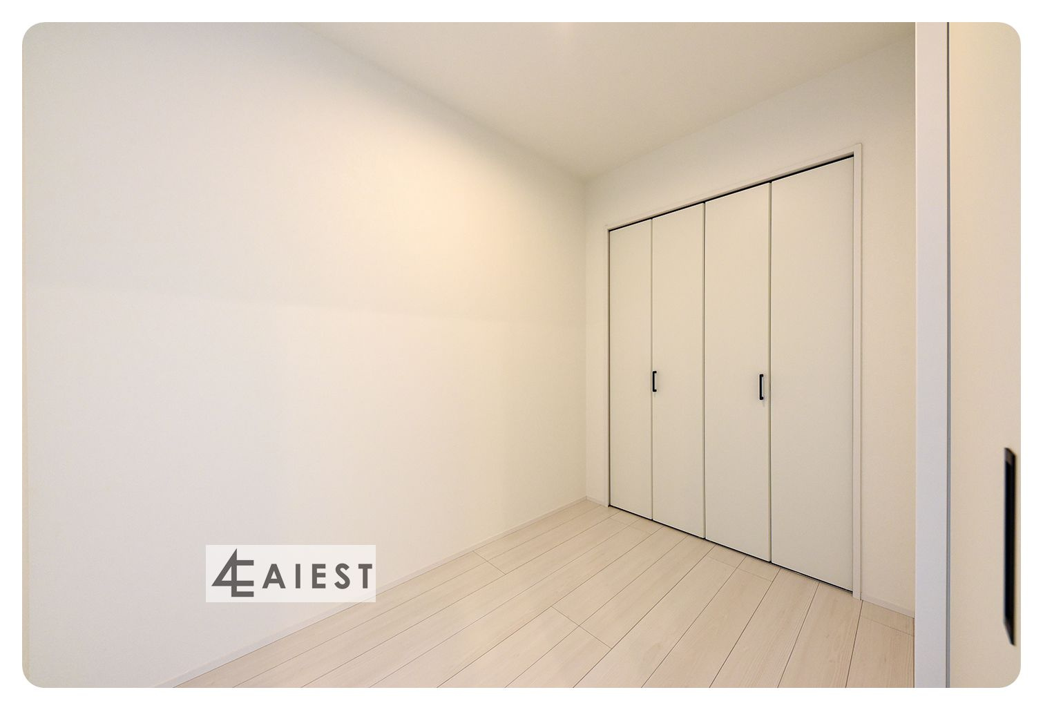 Warren minatoⅠの洋室