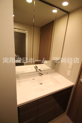 【独立洗面台】