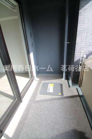 【バルコニー】