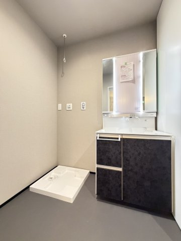 【新築】ＵｒｂａｎＮｅｓｔ（アーバンネスト）の独立洗面台