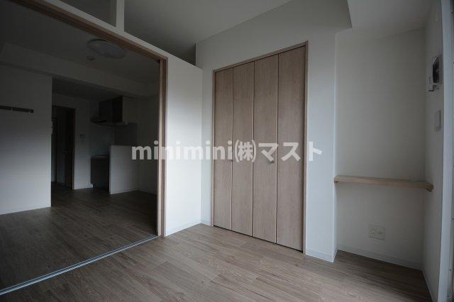 メルベージュ難波サウスⅢの洋室