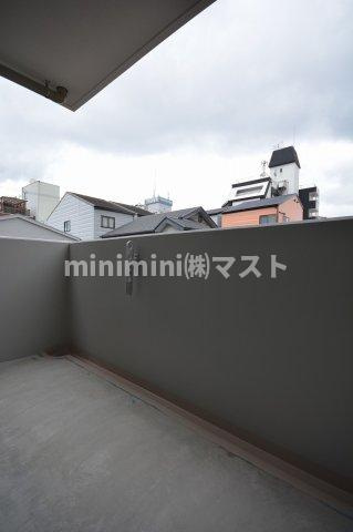 メルベージュ難波サウスⅢのバルコニー
