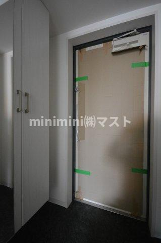 メルベージュ難波サウスⅢの玄関
