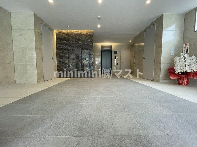 メルベージュ難波サウスⅢのロビー
