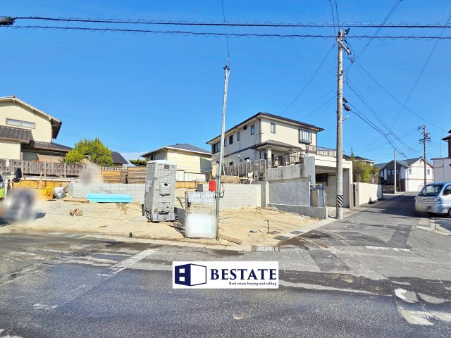 【前面道路含む現地写真】 | 知多市巽が丘第2　2号棟