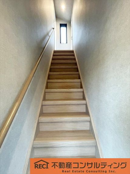 西宮市小松町1丁目　中古戸建の内装