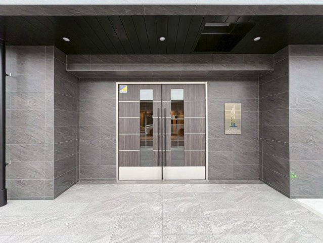 【エントランス】 | アドバンス大阪クラージュ