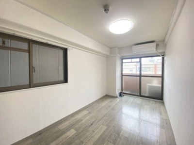 【居間・リビング】 | オフィスポート本町WEST