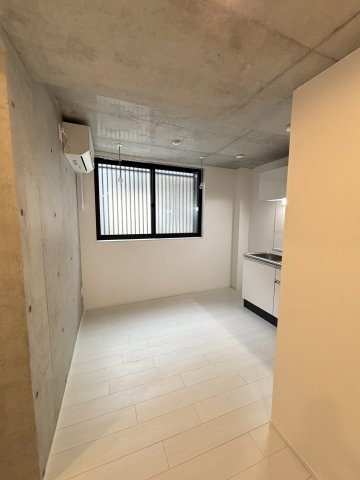 ADTERRACE　IKEBUKUROの洋室