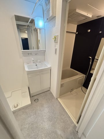 ADTERRACE　IKEBUKUROの独立洗面台