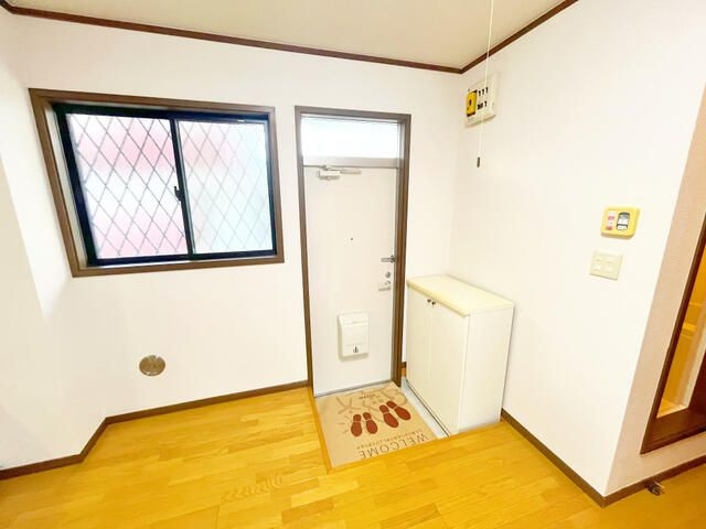 レスぺ文京　Ａ棟の玄関