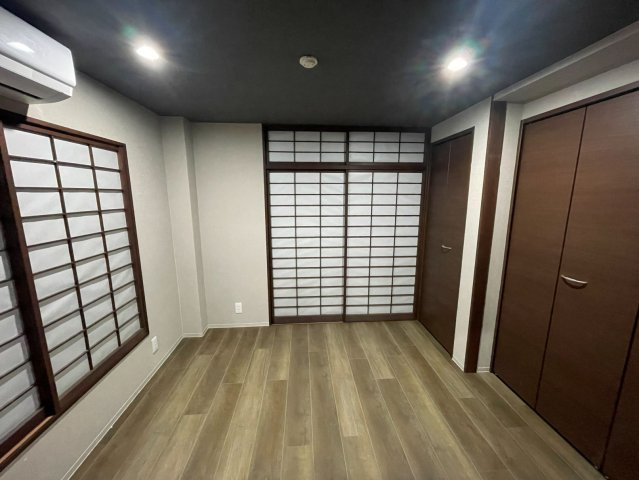 池袋本町貸家の寝室