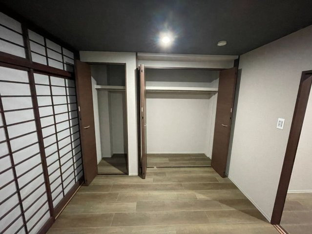 池袋本町貸家の収納