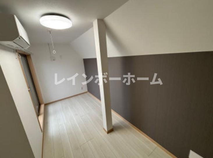 ウエストコート六町の内装