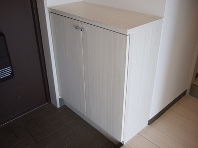 【その他】 | JMRレジデンス新大阪(旧メロディハイム新大阪) | シューズボックスがあるので玄関がすっきりしますね