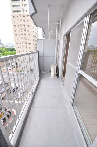 大阪市都島区東野田町１丁目の賃貸マンションのバルコニー