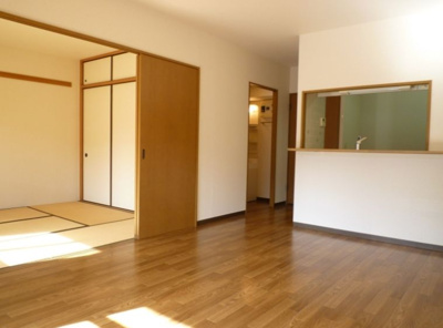 【居間・リビング】 | レジデンス山手台