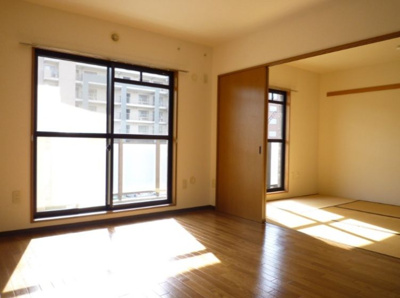 【寝室】 | レジデンス山手台