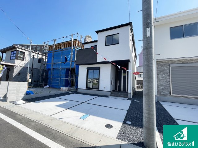 大津市雄琴　第1期　新築一戸建ての前面道路含む現地写真|安心の10年保証！外観を美しく保ち、雨水で汚れを落とします！