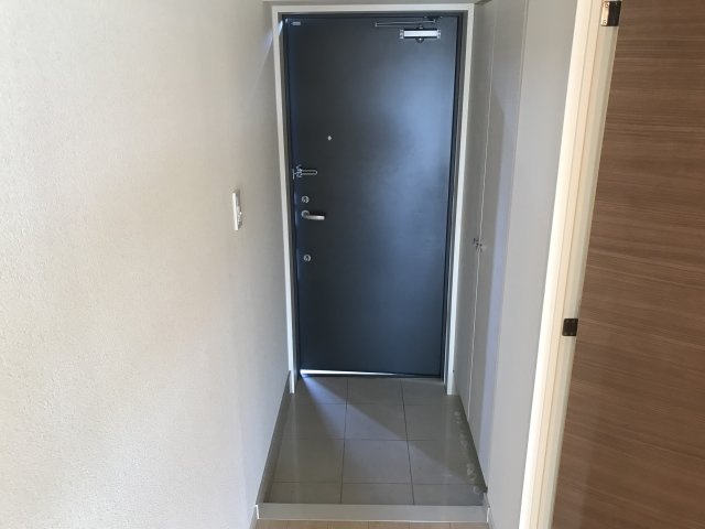 エスポワール江戸川の玄関