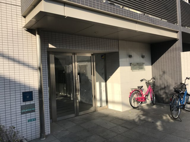 エスポワール江戸川のエントランス