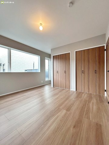 越谷市宮前1丁目　新築一戸建ての寝室