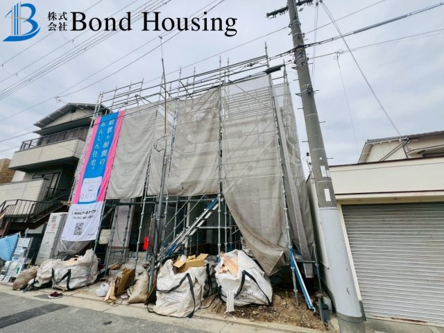 JR明石徒歩18分　全室南向き　明石市北王子町１号棟　新築戸建の前面道路含む現地写真