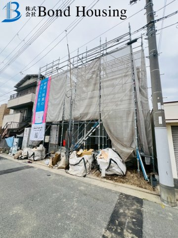 JR明石徒歩18分　全室南向き　明石市北王子町１号棟　新築戸建の前面道路含む現地写真