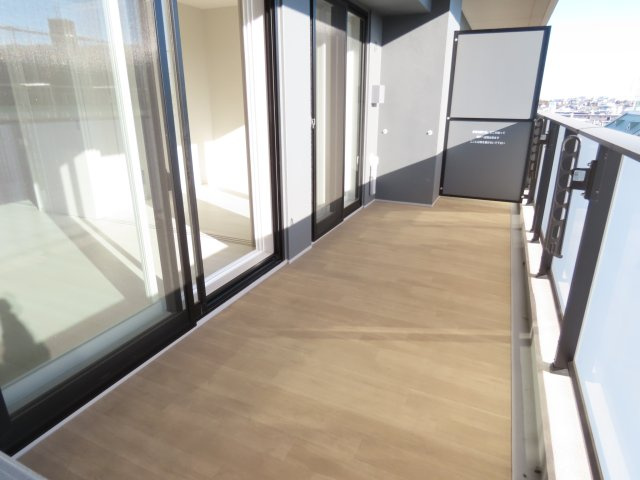 スカイグランデ津田沼のバルコニー|同間取り他部屋の写真です。
