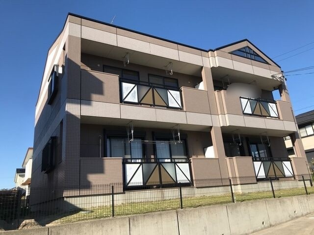 エピ・シェールの外観