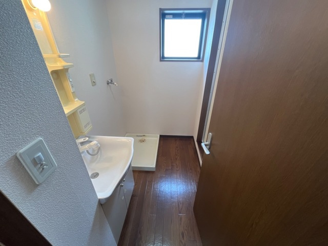 エピ・シェールのその他