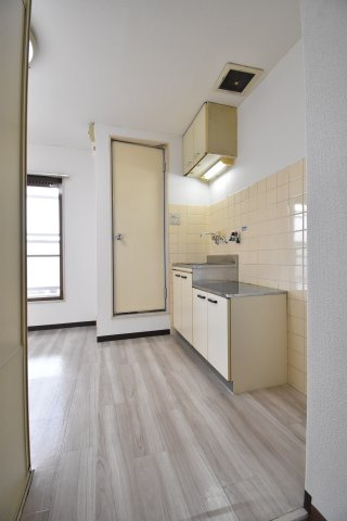 ウィン長居西の居間・リビング