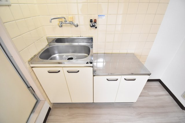 ウィン長居西のキッチン