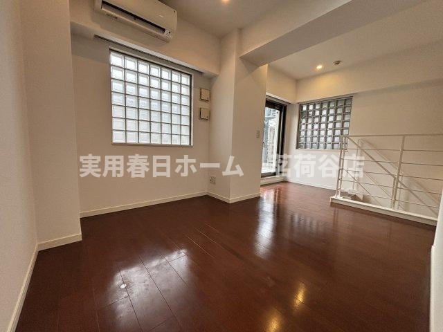 【居間・リビング】