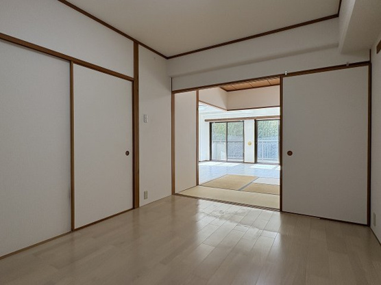【洋室】 | ニューステージ川奈