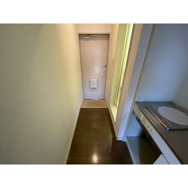 パヴィオンドラレーヌの玄関