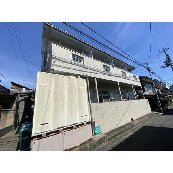 パヴィオンドラレーヌの外観