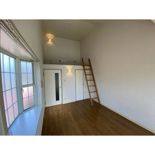 パヴィオンドラレーヌの内装