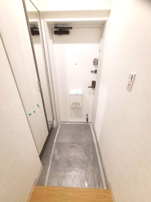 【玄関】 | エマーレ南浦和（旧建物名ヒルズ神明の木）