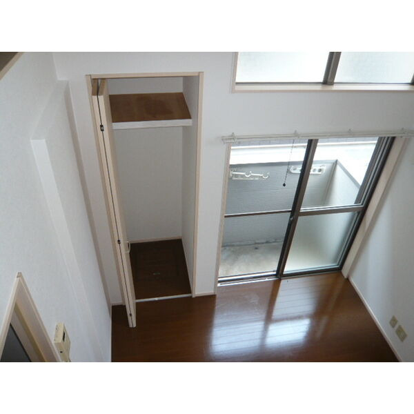 キャンサーの内装